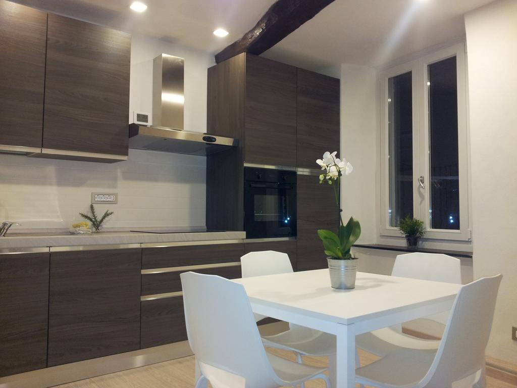 Appartamento Piazzetta La Maddalena サヴォーナ 部屋 写真