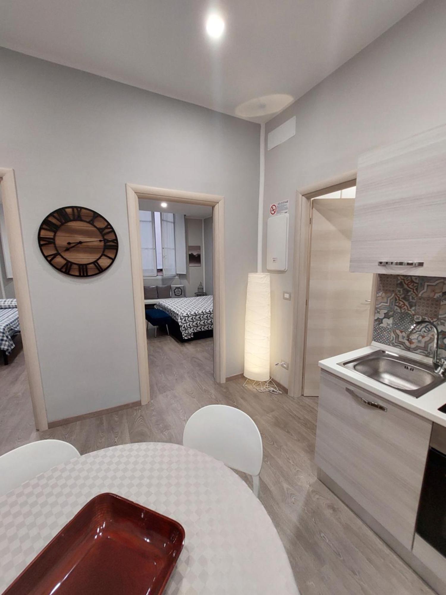 Appartamento Piazzetta La Maddalena サヴォーナ エクステリア 写真