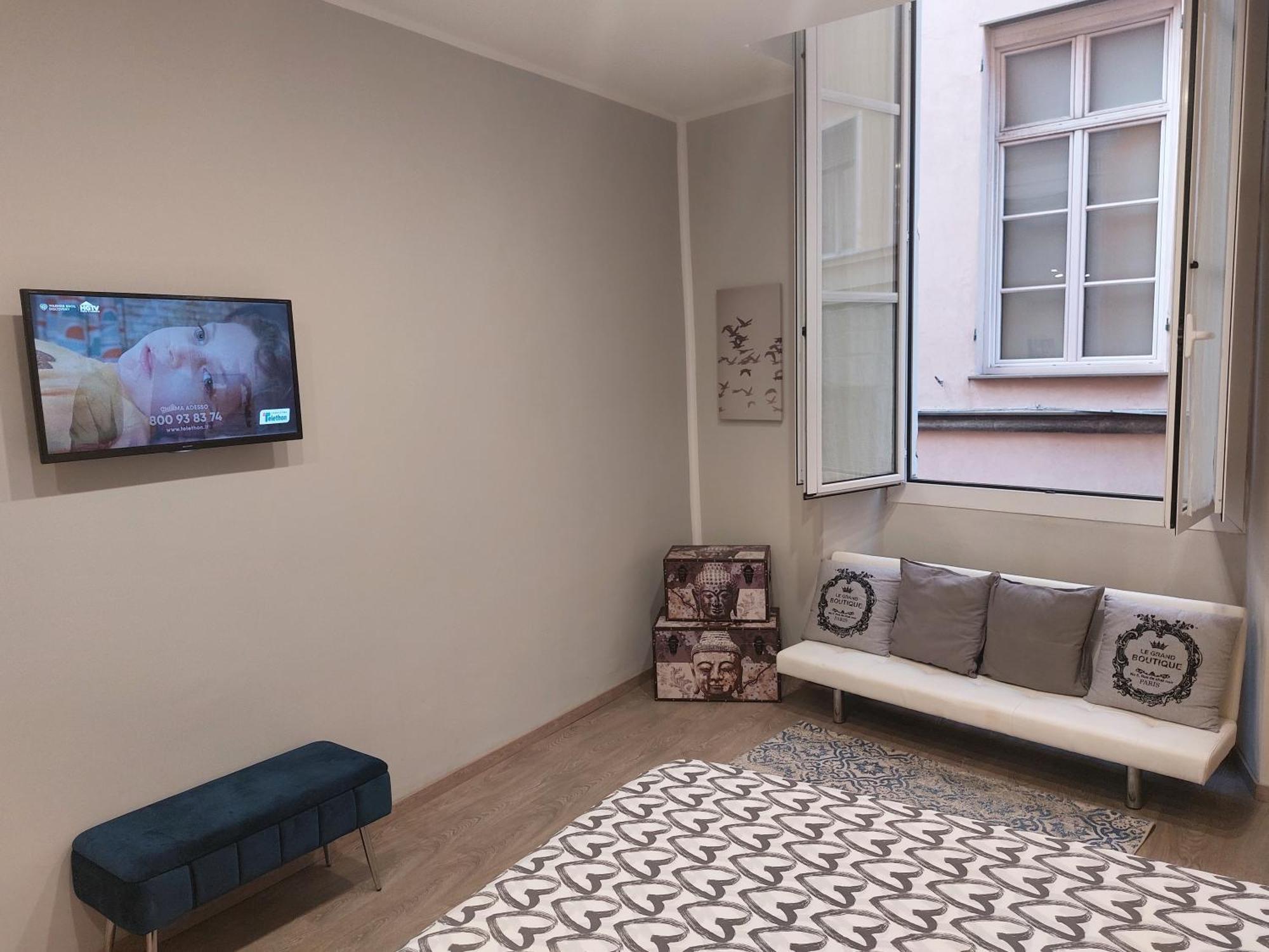 Appartamento Piazzetta La Maddalena サヴォーナ エクステリア 写真